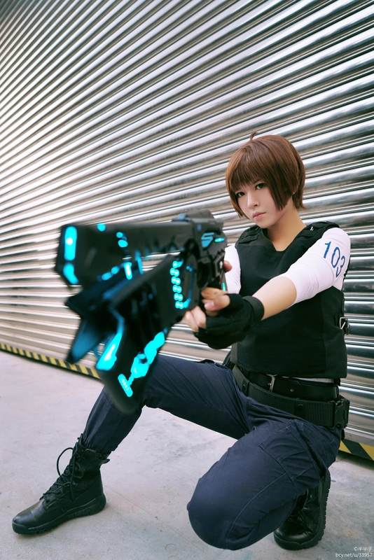 心理测量者 常守朱 - 半半子