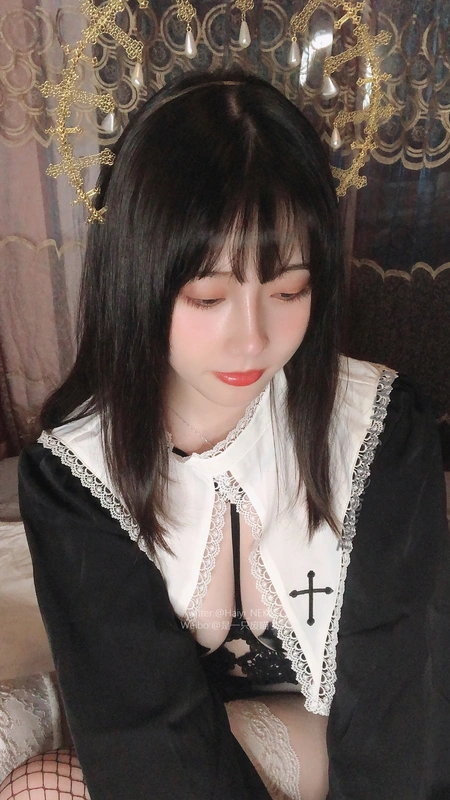 [Fantia] 2022年09月套图 - 是一只废喵了